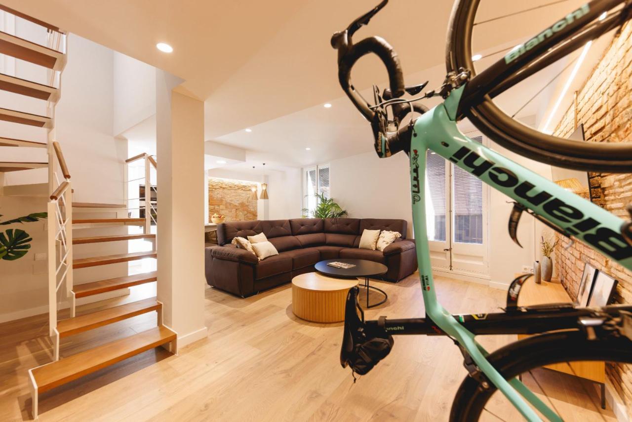 Bravissimo Cort Reial Duplex, Spacious With 3 Bedrooms Gerona Exterior foto