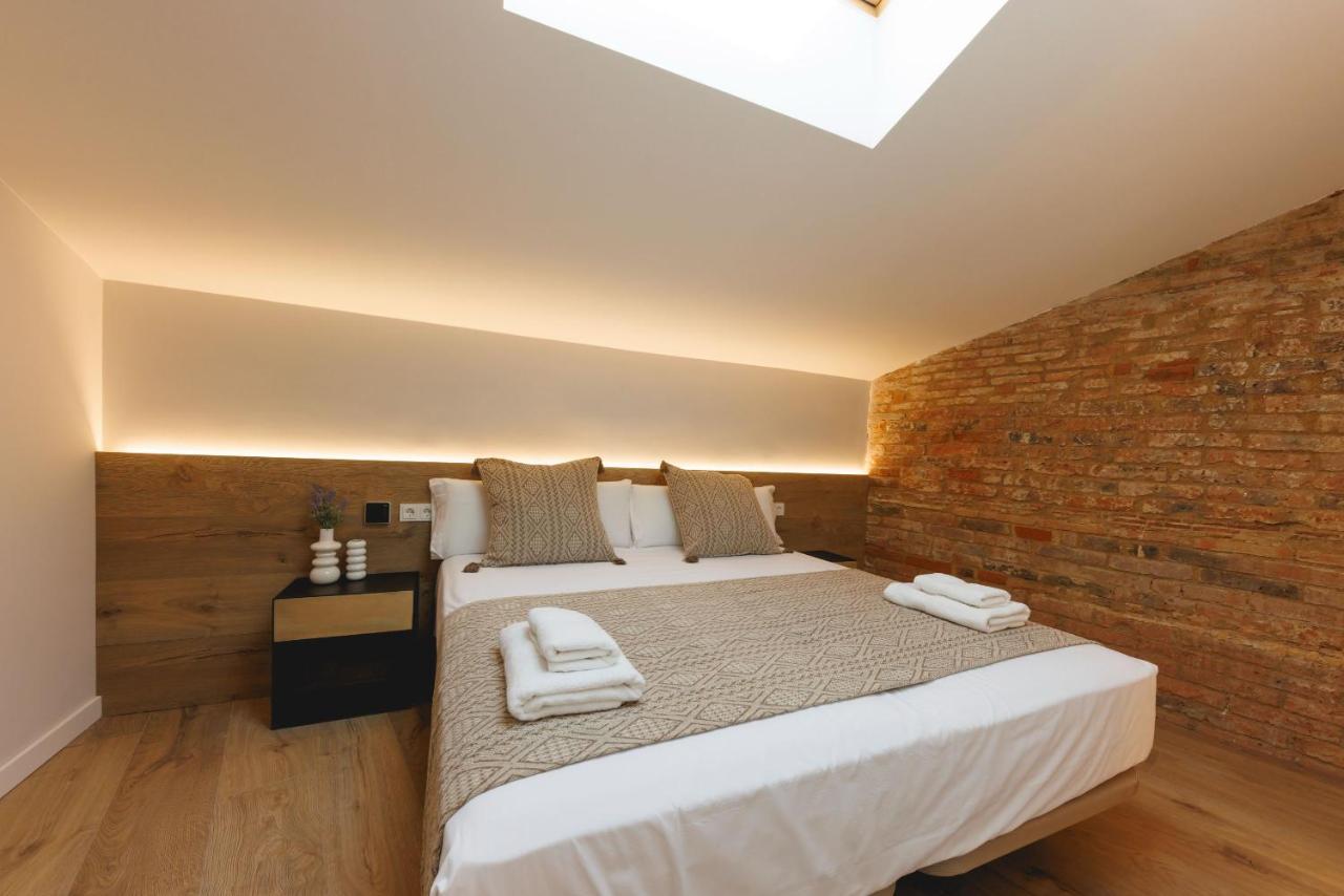 Bravissimo Cort Reial Duplex, Spacious With 3 Bedrooms Gerona Exterior foto