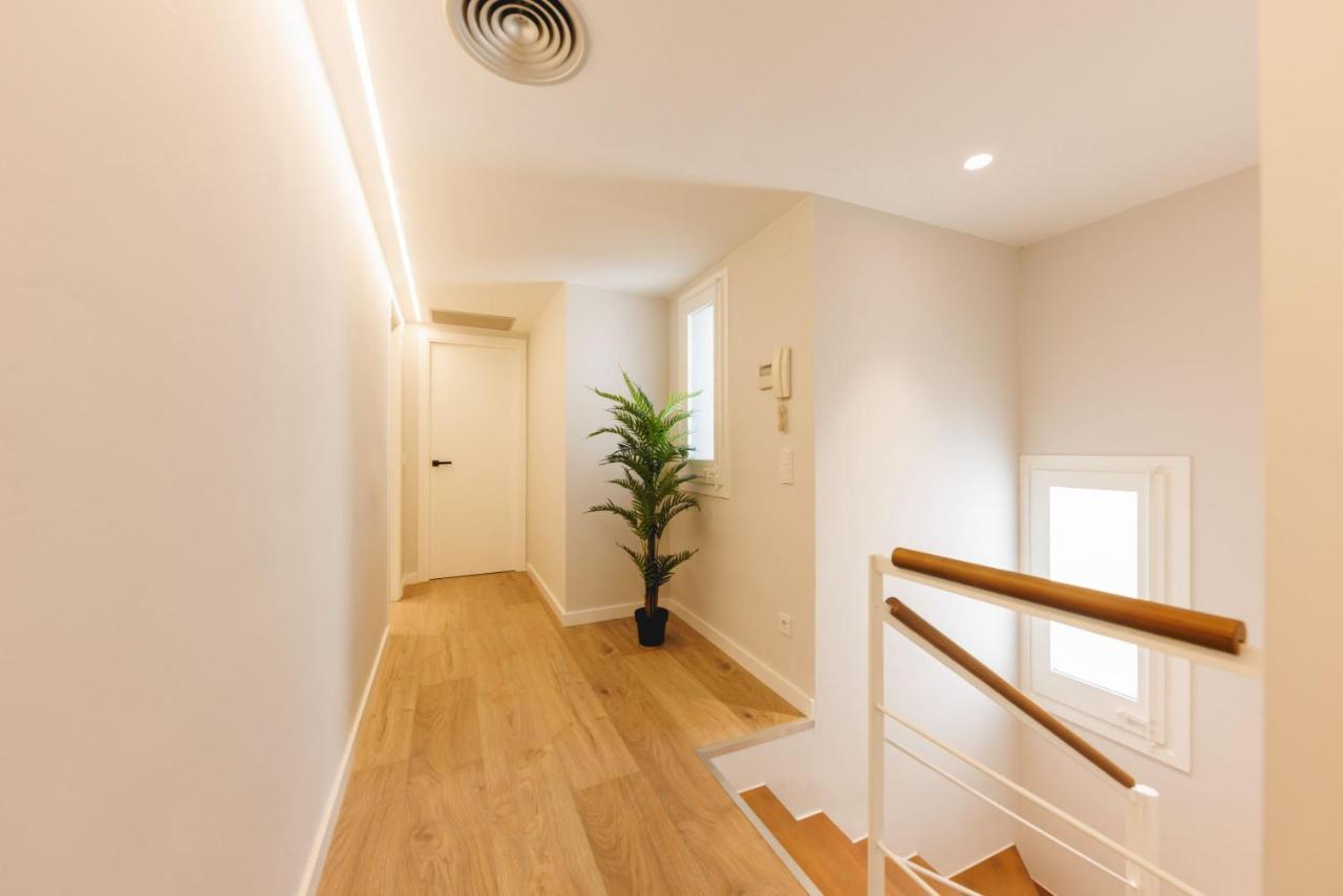 Bravissimo Cort Reial Duplex, Spacious With 3 Bedrooms Gerona Exterior foto