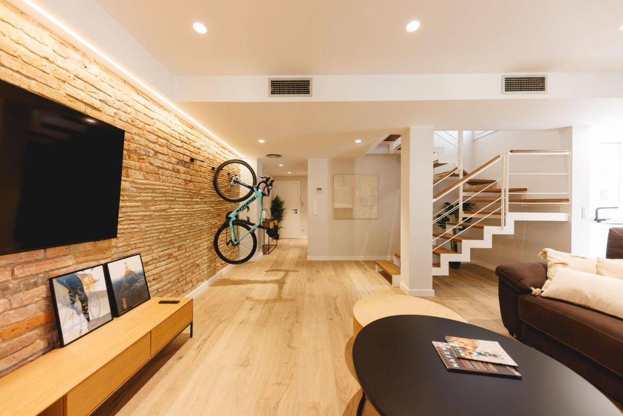 Bravissimo Cort Reial Duplex, Spacious With 3 Bedrooms Gerona Exterior foto