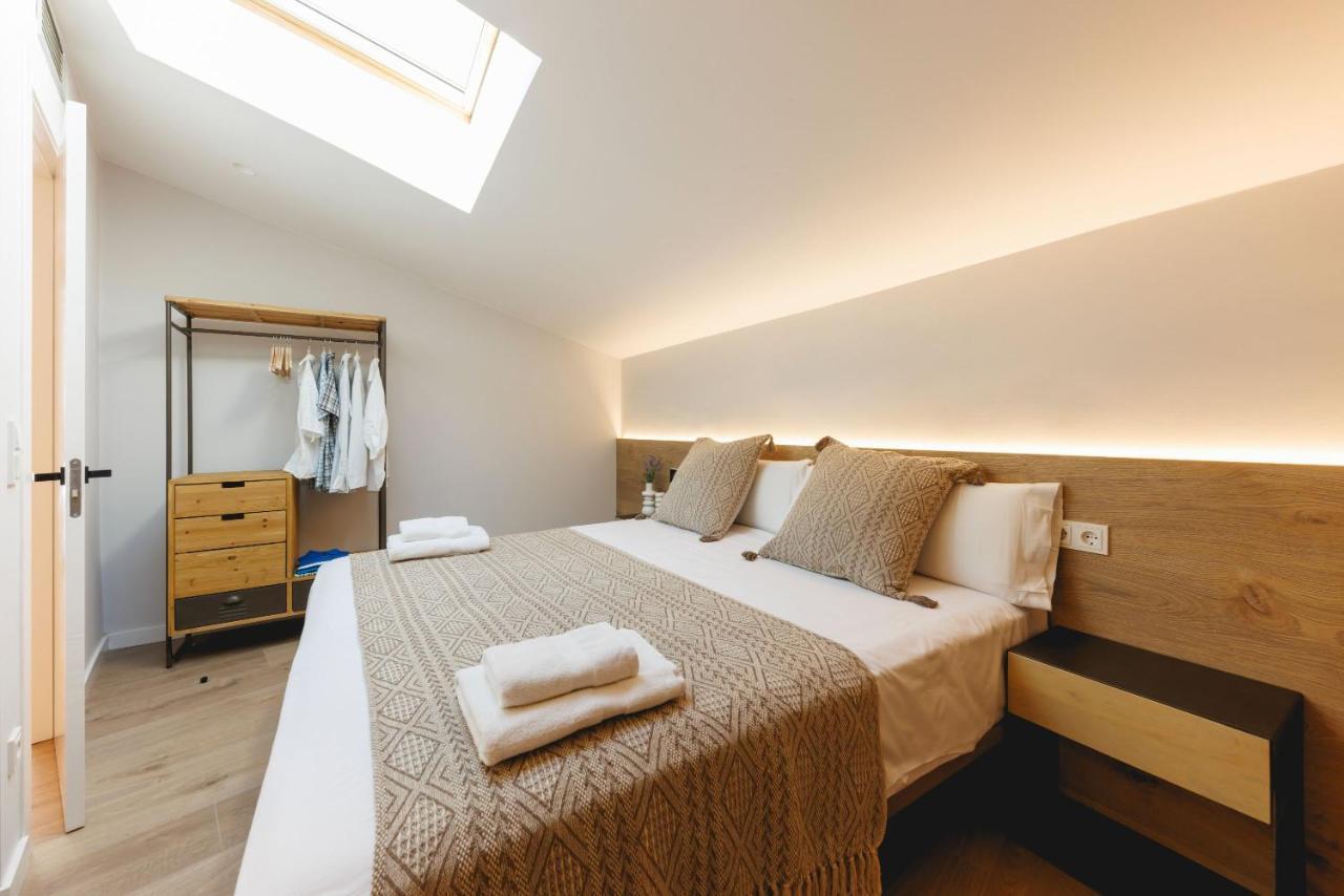 Bravissimo Cort Reial Duplex, Spacious With 3 Bedrooms Gerona Exterior foto