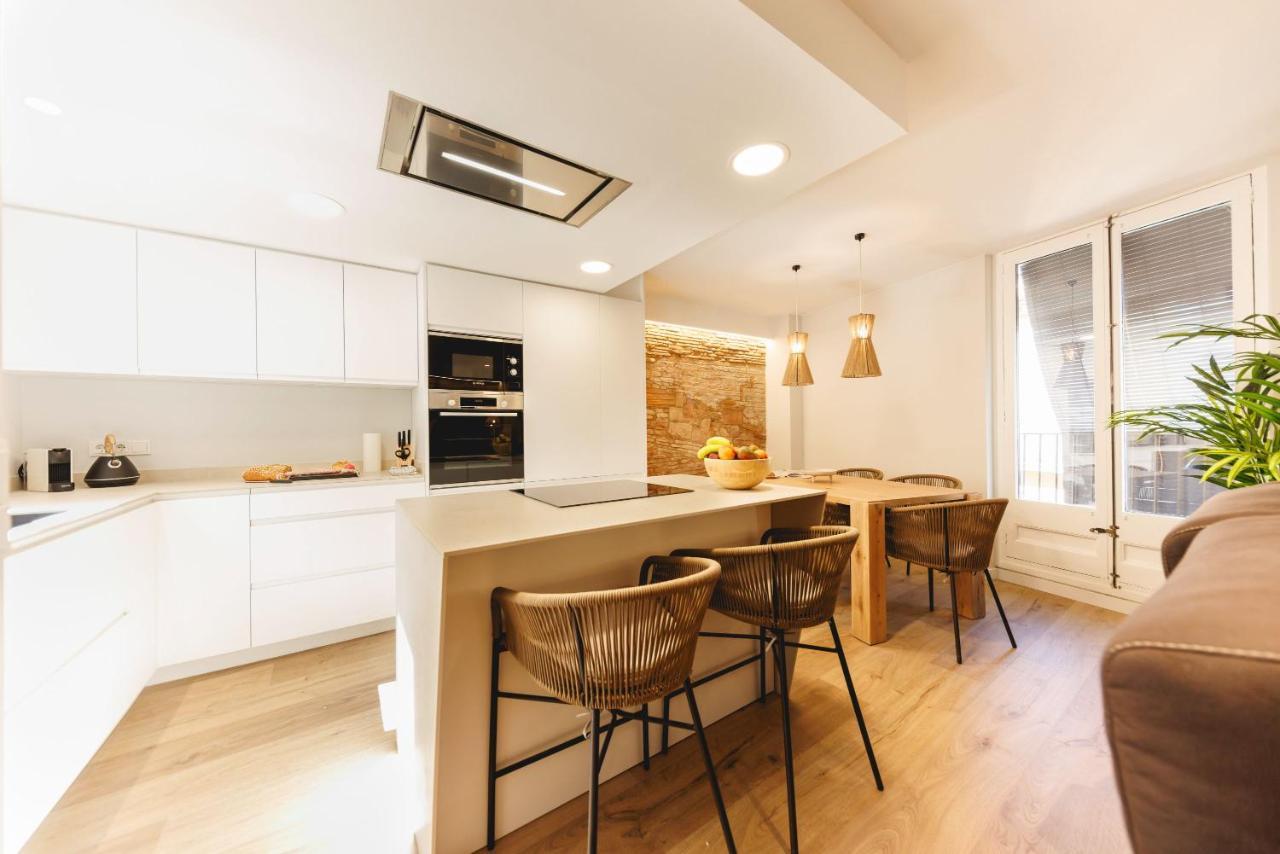 Bravissimo Cort Reial Duplex, Spacious With 3 Bedrooms Gerona Exterior foto