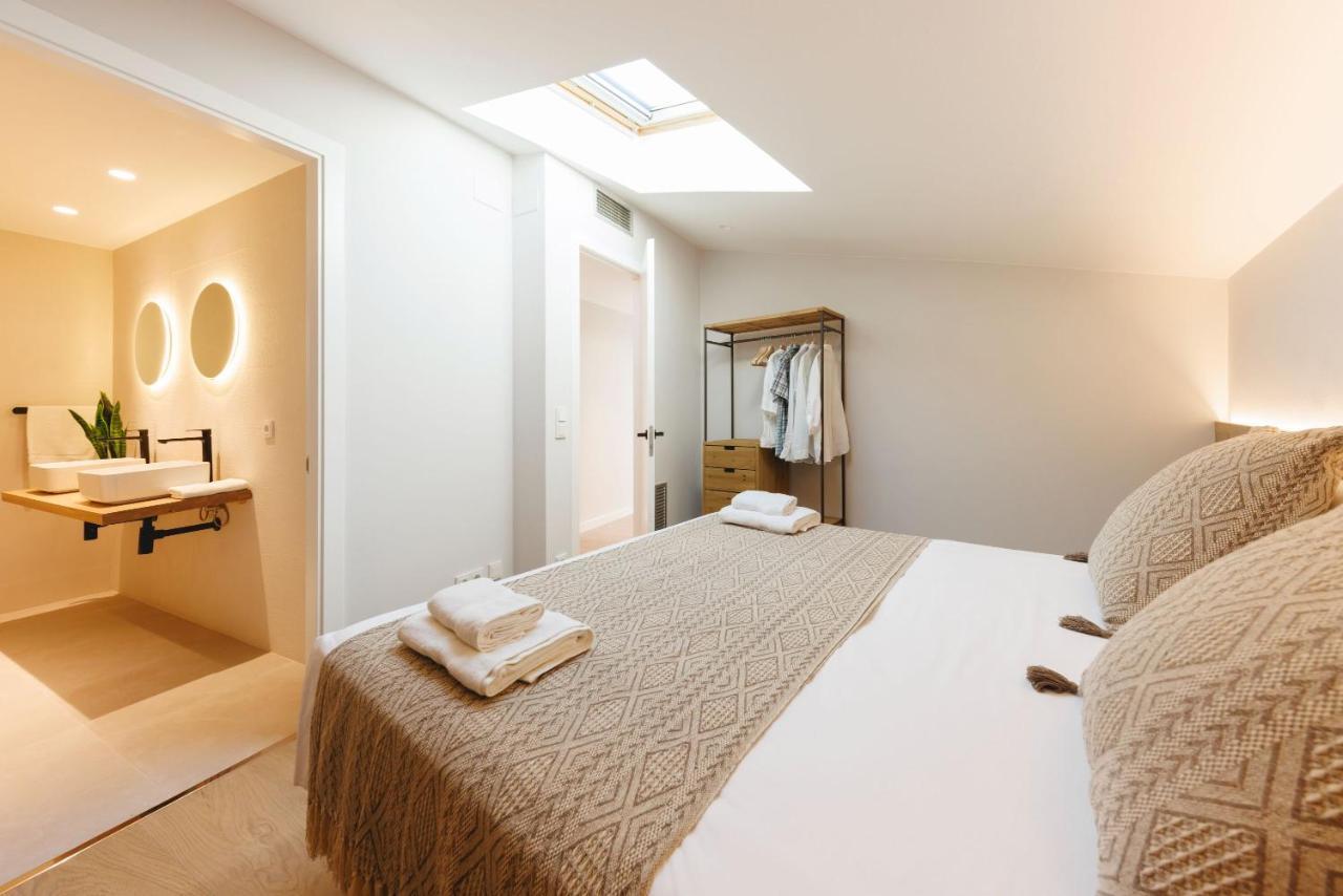 Bravissimo Cort Reial Duplex, Spacious With 3 Bedrooms Gerona Exterior foto