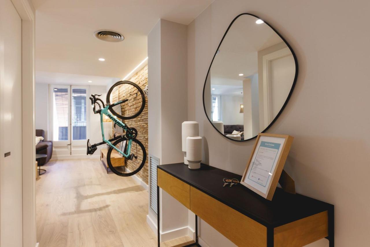 Bravissimo Cort Reial Duplex, Spacious With 3 Bedrooms Gerona Exterior foto