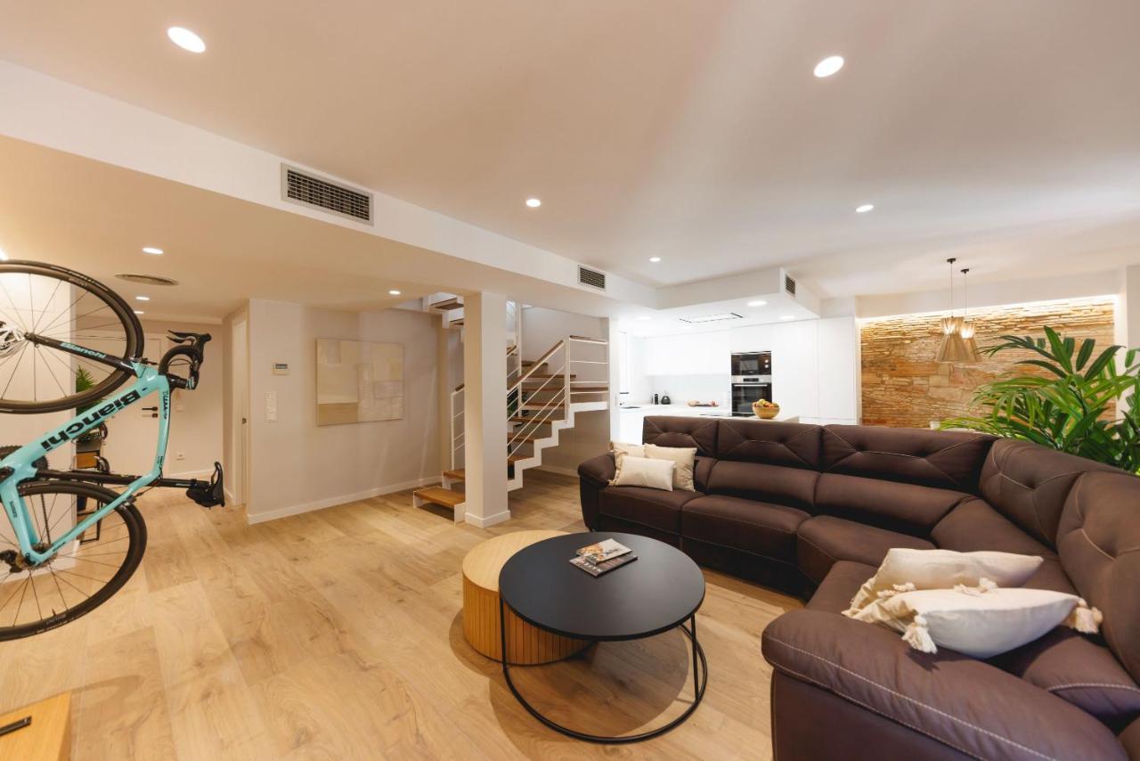 Bravissimo Cort Reial Duplex, Spacious With 3 Bedrooms Gerona Exterior foto